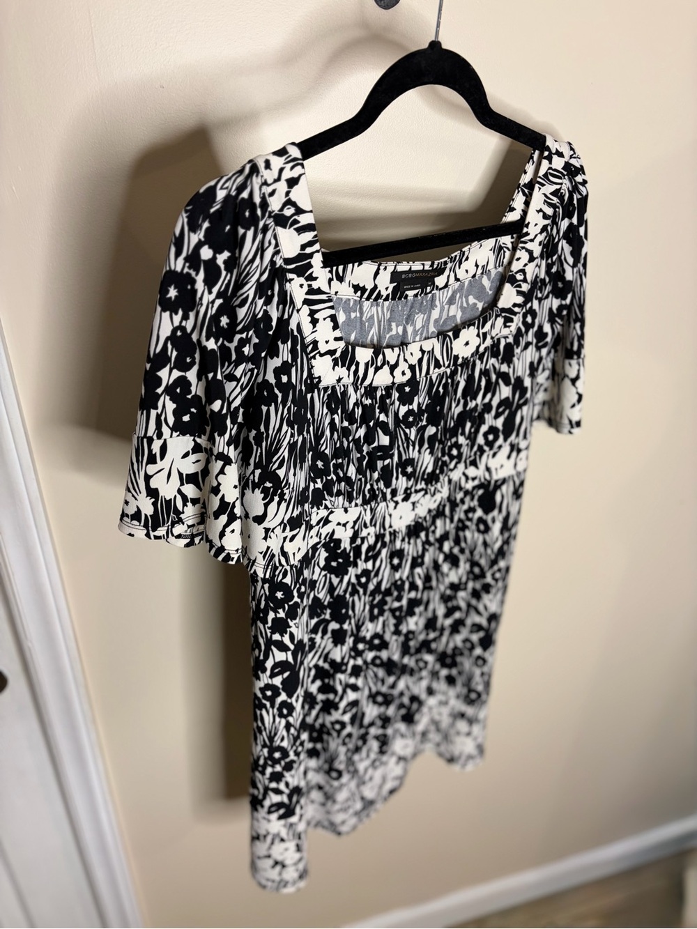 BCBGMaxAzria Black and White Floral Square-Neck Dress #1123